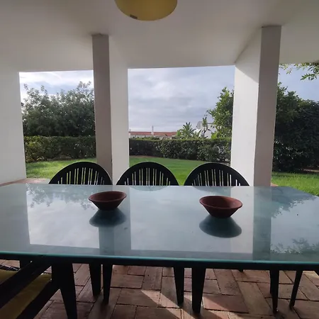 Casa Do Cedro Будинок відпочинку Албуфейра