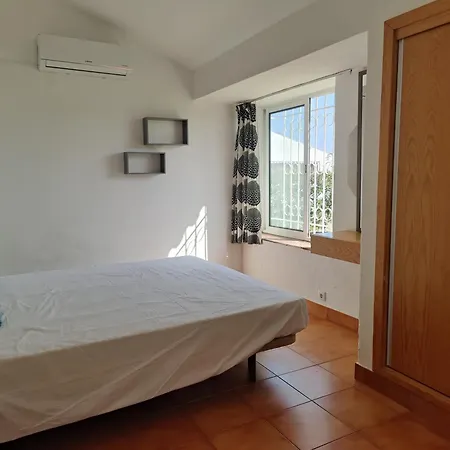 Будинок відпочинку Casa Do Cedro *