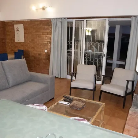 Casa Do Cedro * 阿尔布费拉