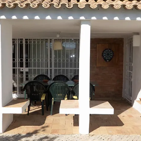 Casa Do Cedro Будинок відпочинку Албуфейра