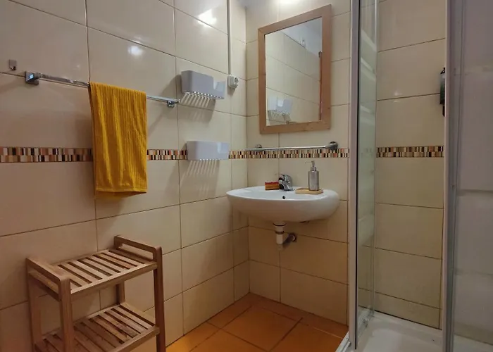 Semesterbostad Casa Do Cedro *